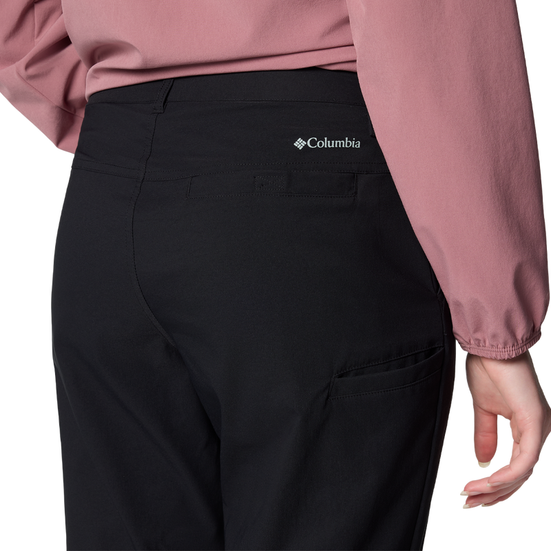 Women's Leslie Falls II Pant, Columbia Women's Leslie Falls II Pant back pocket