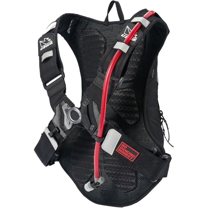 MTB Hydro 8L, USWE MTB Hydro 8L in Carbon Black harness