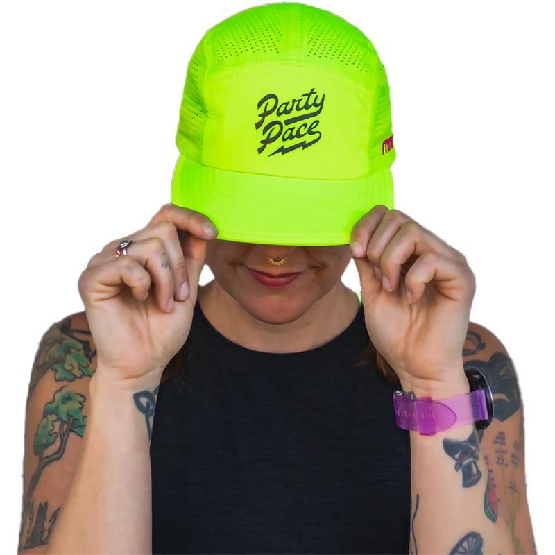 Pacer Hat - Party Pace, Rnnr Pacer Hat - Party Pace in Neon/Lime on model