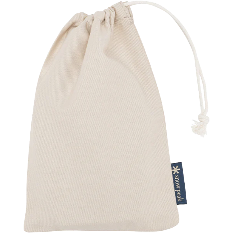 Titanium 8.4 oz Flask, Snow Peak Round Titanium 8.4 oz Flask carry bag