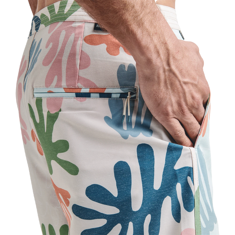 Men's Chiller 17", Roark Men's Chiller 17" pockets