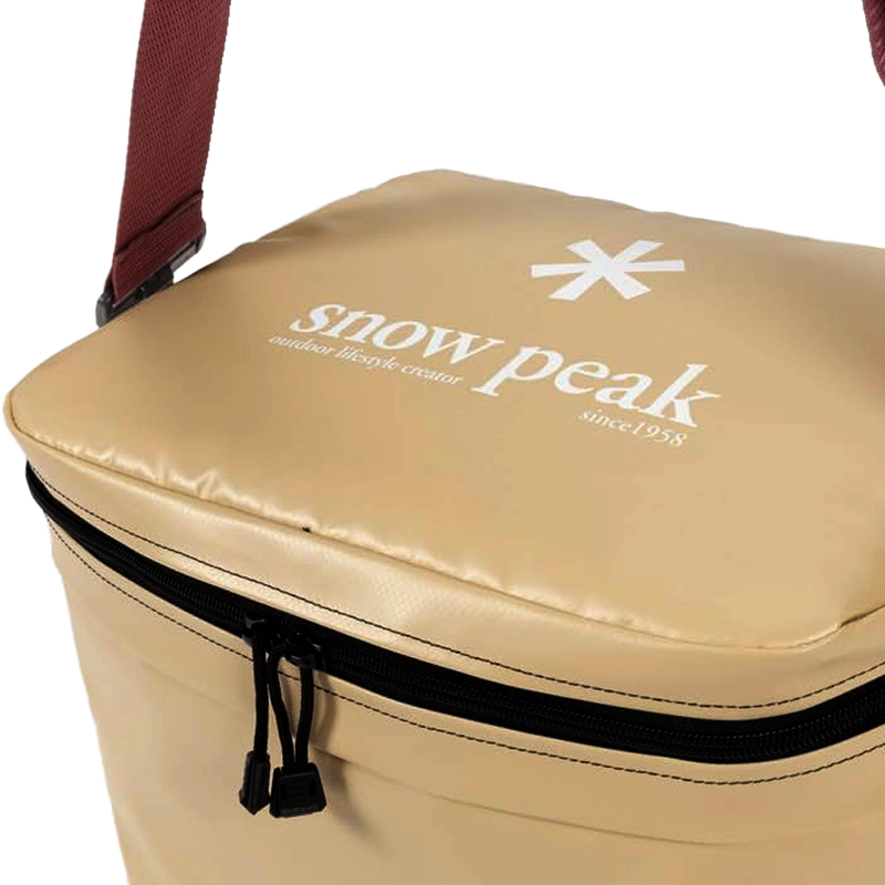 Snow Peak Soft Cooler 18 logo