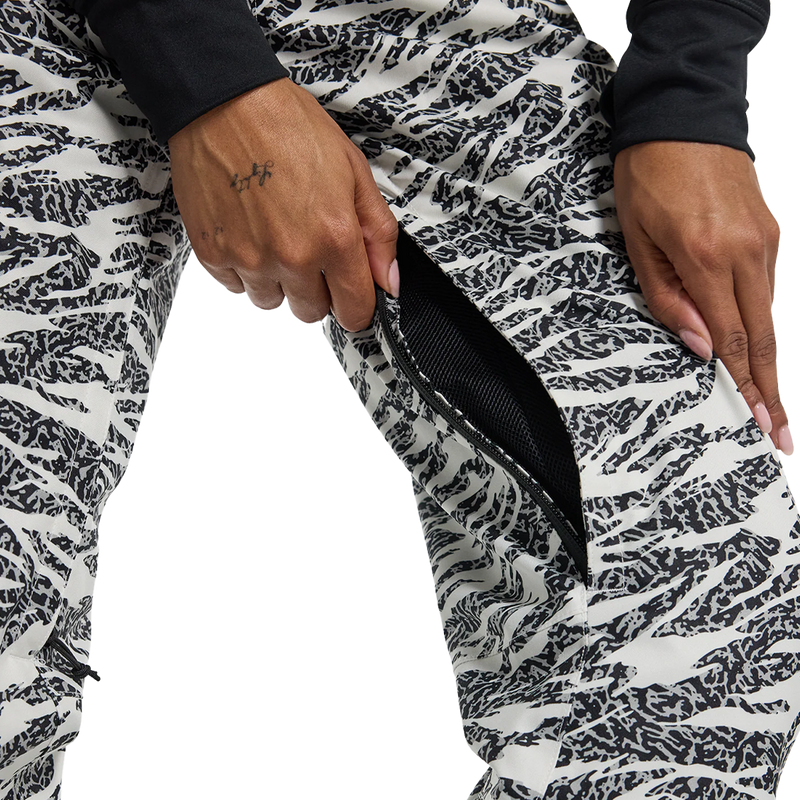 Women's Marcy High Rise High Stretch Pants, Burton Women's Marcy High Rise High Stretch Pants leg vent