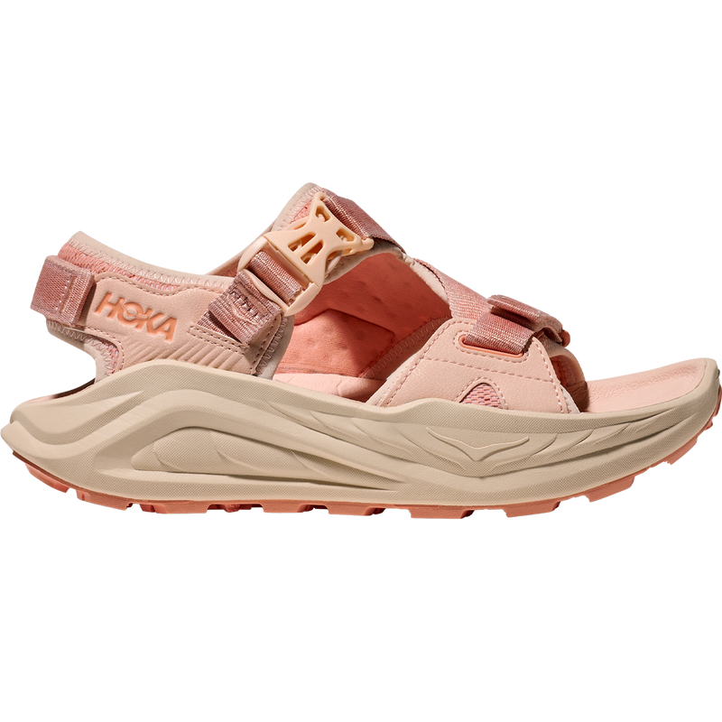 Women's Infini Hike TC, Featured Image