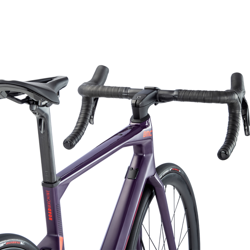 Roadmachine 01 THREE, BMC Roadmachine 01 THREE back of handlebars