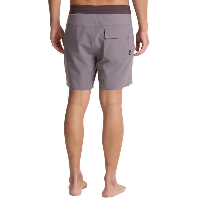 Men's Chiller 17 Men's Chiller 17