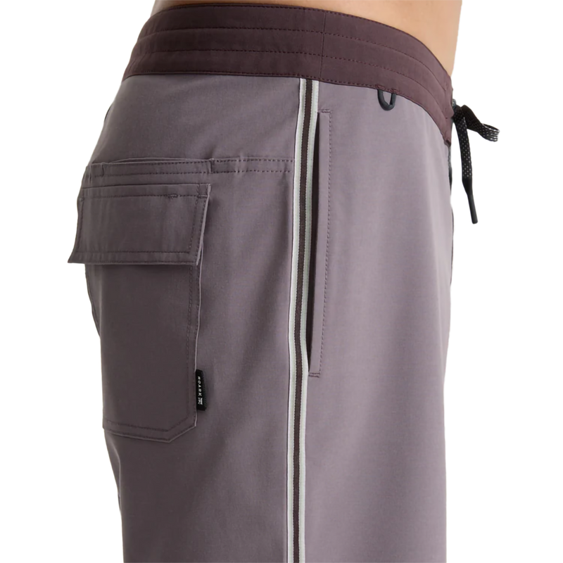 Men's Chiller 17" Boardshorts, Roark Men's Chiller 17" Boardshorts in SHK Shark right