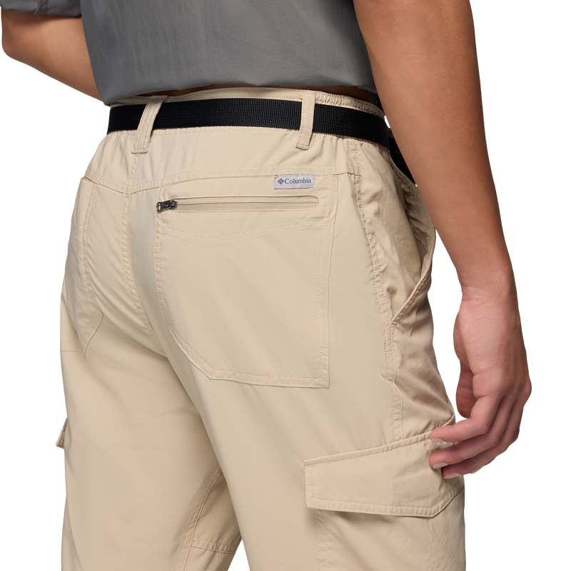 Men's Skien Valley Cargo Pant, Columbia Skien Valley Cargo Pant in 271 Ancient Fossil back right pocket