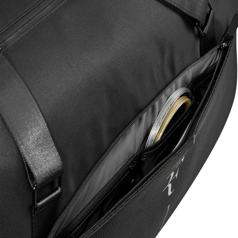 RF Racquet Practice Bag 6 Pack, Wilson RF Racquet Practice Bag 6 Pack front pocket