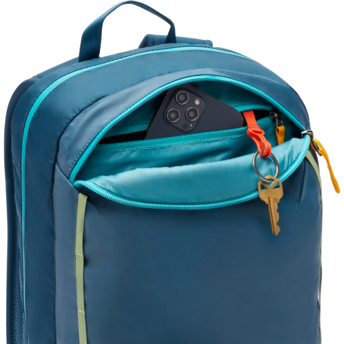 Cotopaxi Vaya 18L Backpack front compartment