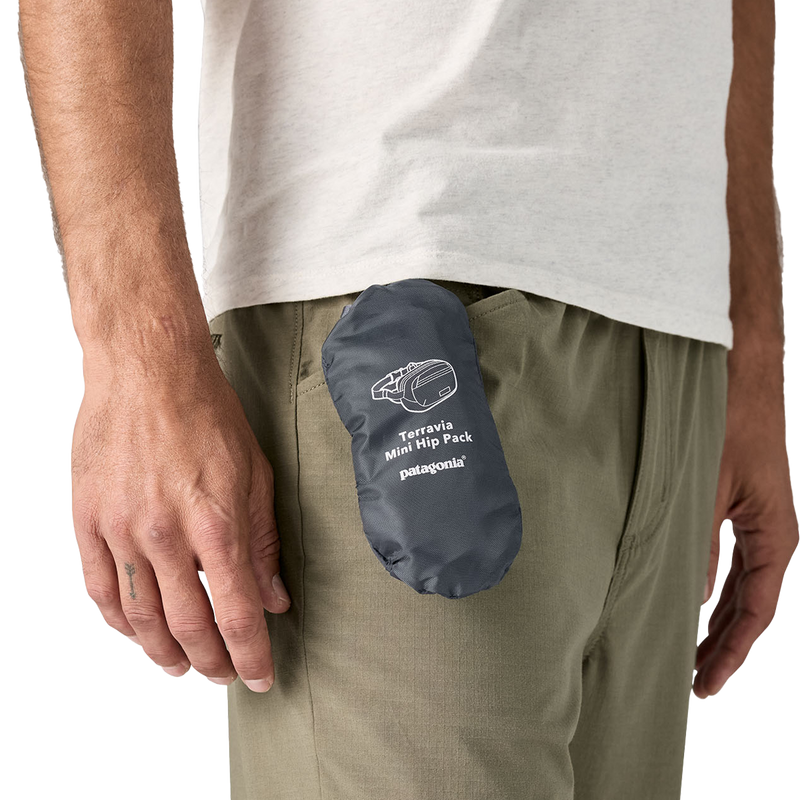 Terravia Mini Hip Pack, Patagonia Terravia Mini Hip Pack 1L in pouch