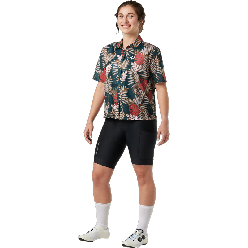 Women's Expedition Bib Short, Pearl Izumi Women's Expedition Bib Short in 021-Black on model with shirt