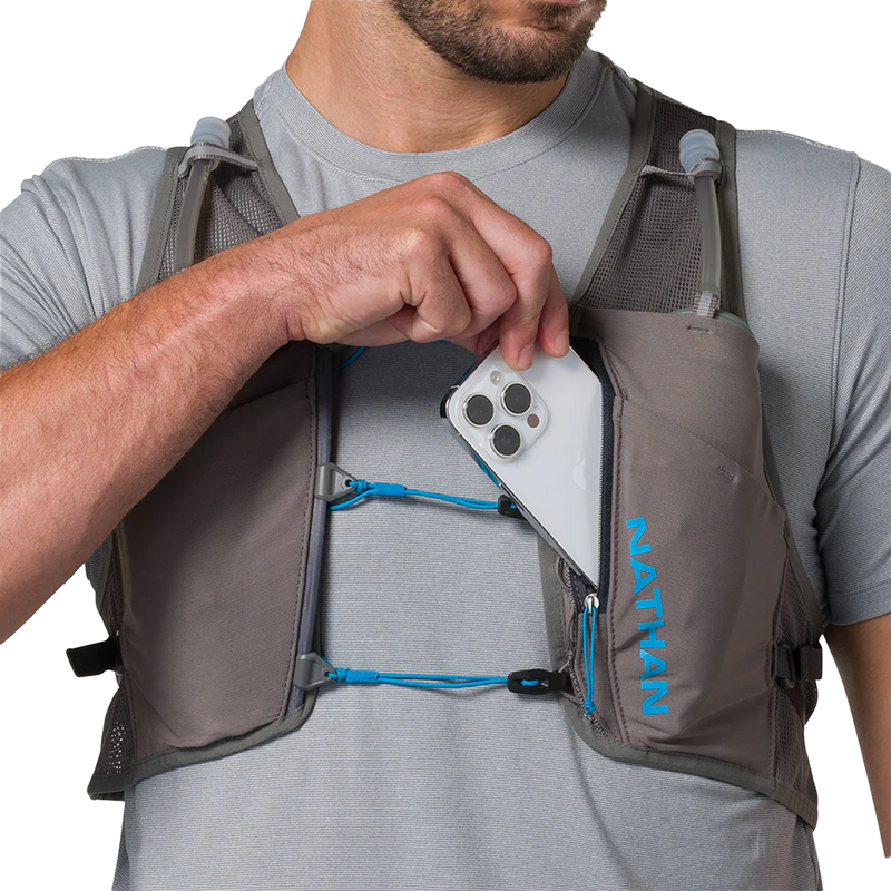 Pinnacle Breeze 4L, Nathan Pinnacle Breeze 4L front zipper