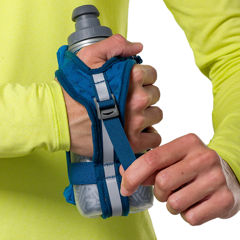 SpeedDraw 2 Insulated Flask 12 oz, Nathan SpeedDraw 2 Insulated Flask 12 oz adjustable strap