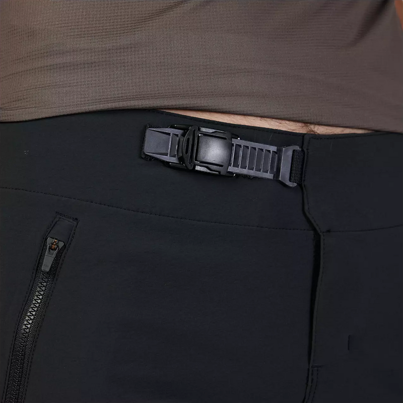 Men's Flexair Short W/Liner, Fox Head Men's Flexair Short W/Liner ratchet closure