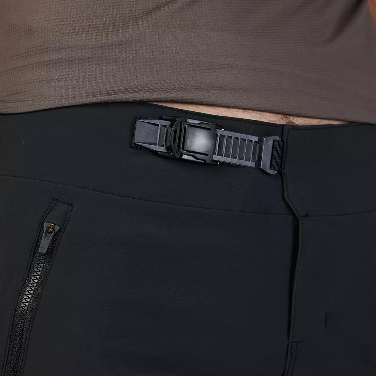 Men's Flexair Short W/Liner alternate view