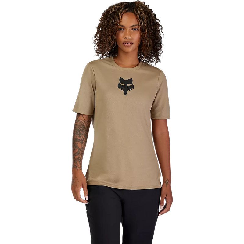 Women's Ranger Short Sleeve Jersey Fox Head, Fox Head Women's Ranger SS Jersey Fox Head front on model