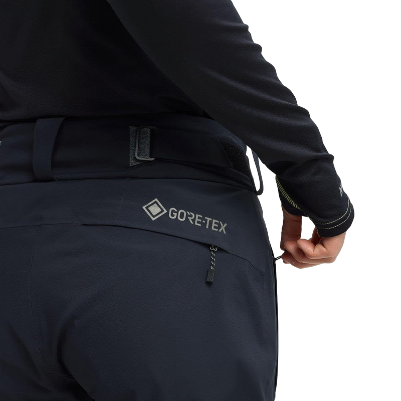 Patagonia W AK Summit Gore 2L Pants Back Pocket Detail