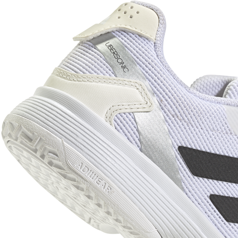 Youth Ubersonic, Adidas Youth Ubersonic heel