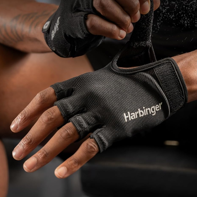 Power Gloves 3.0, Harbinger Power Gloves 3.0  on hand