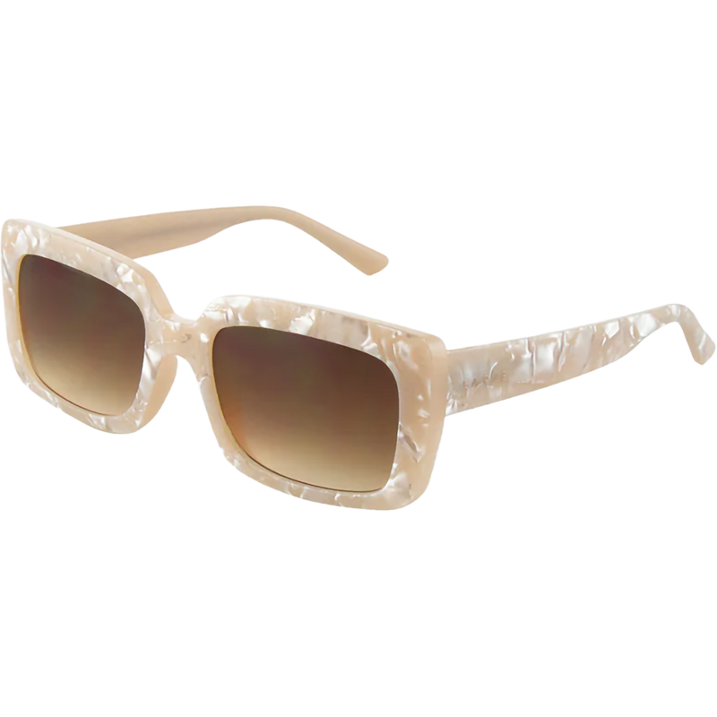 Laguna, Carve Laguna in Creamy Quartz + Gradient Brown front left