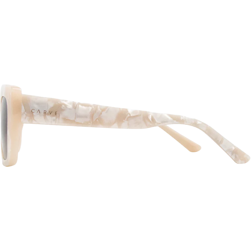 Laguna, Carve Laguna in Creamy Quartz + Gradient Brown left