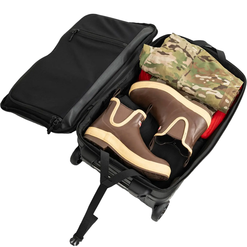 All Season Hybrid Roller Bag Large 41 L Carry On, Herschel All Season Hybrid Roller Bag Large 41 L Carry On with gear