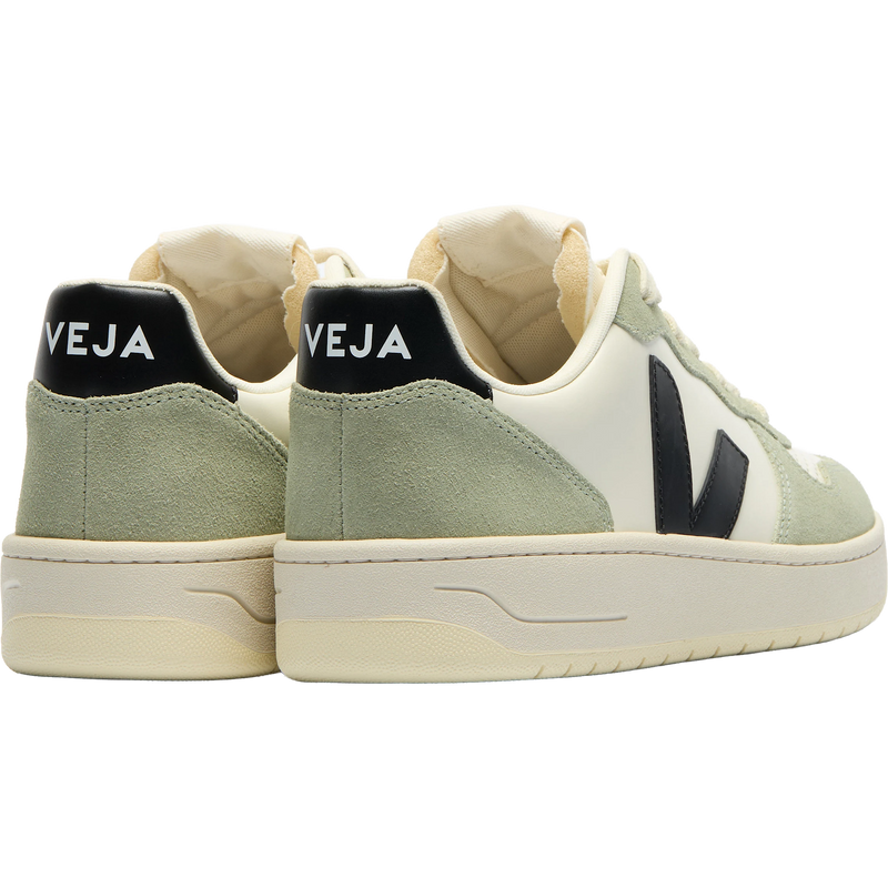 Women's V-10, Veja Women's V-10 in Pure Black Clay pair back right