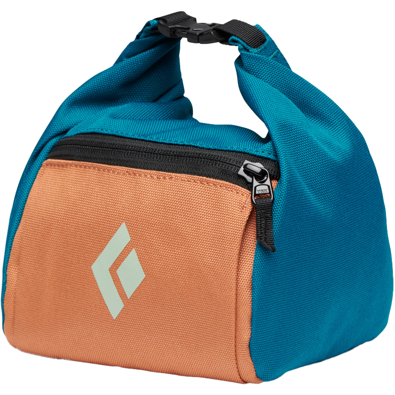 Mondito Chalk Pot, Black Diamond Mondito Chalk Pot top buckled