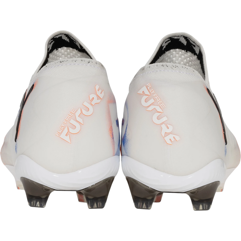 Men's Future 8 Ultimate Low FG, Puma Men's Future 8 Ultimate Low FG Pair Heel