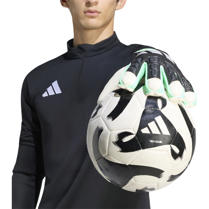 Predator Match Fingersave Glove, Adidas Predator Match Fingersave Glove gripping ball