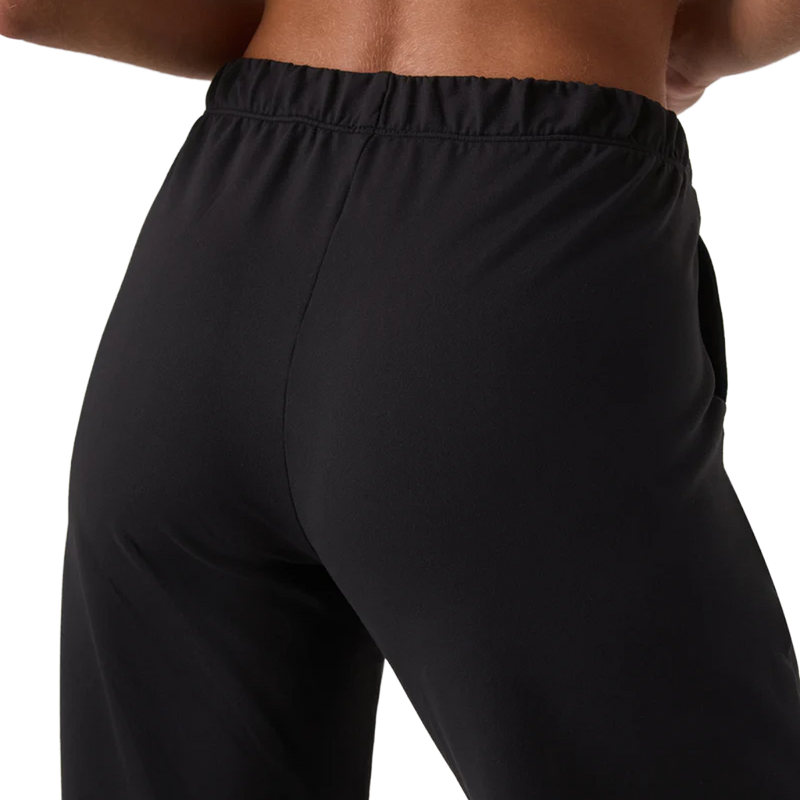 Women's Halo Modern Straight Leg Pant, Vuori Women's Halo Modern Straight Leg Pant back detail
