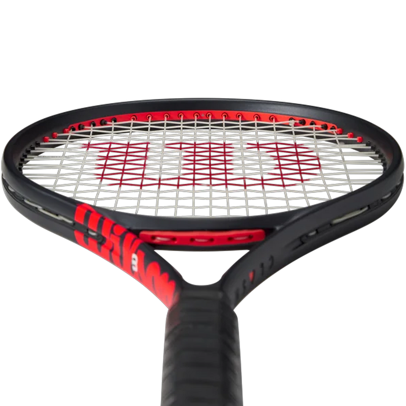 Clash 100 V3, Wilson Clash 100 V3 grip view