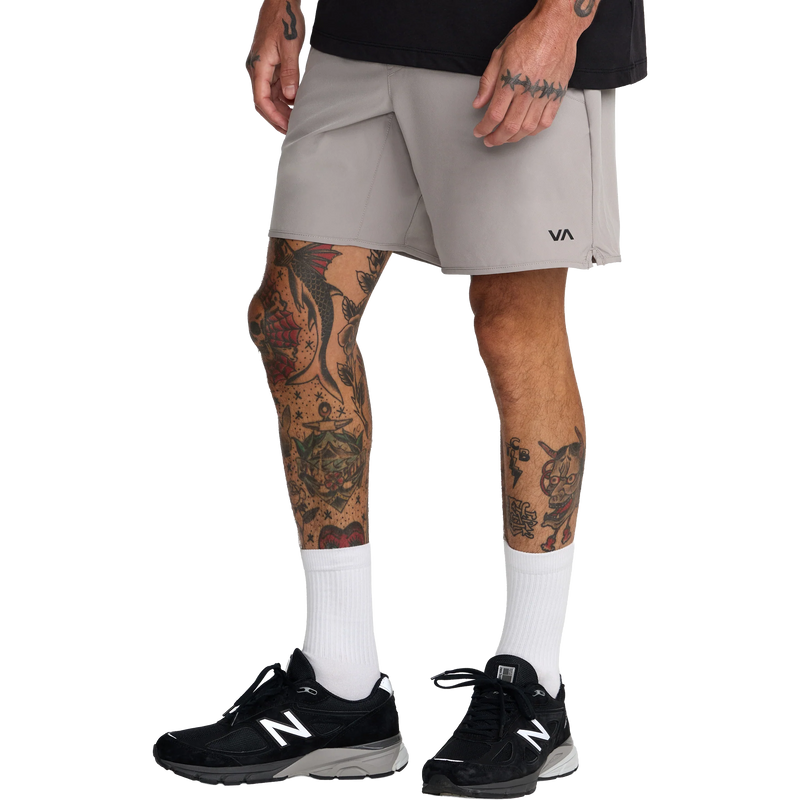 Men's Yogger Stretch 17", RVCA Men's Yogger Stretch 17" in BRS-Brown Stone front left model