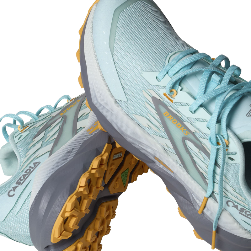 Women's Cascadia 19, Brooks Women's Cascadia 19 pair