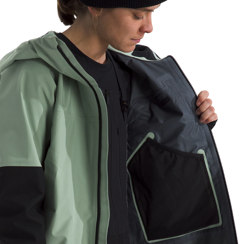 Women's Summit Eastwall GTX Jacket, The North Face Women's Summit Eastwall GTX Jacket Internal Pocket