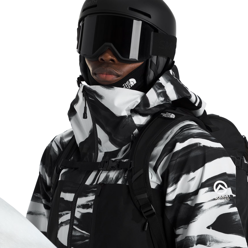 Men's Summit Verbier GTX Jacket, The North Face Men's Summit Verbier GTX Jacket Print Front 3/4