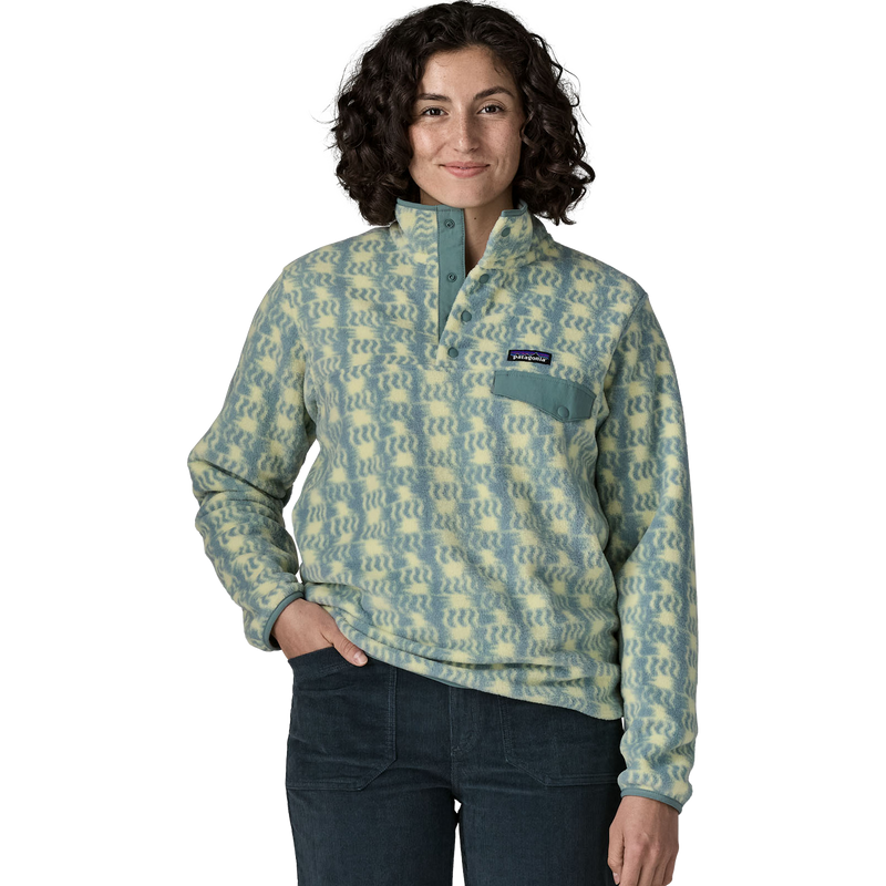 Women's Lightweight Synchilla Snap-T Pull Over, Patagonia Women's Lightweight Synchilla Snap T Pullover front