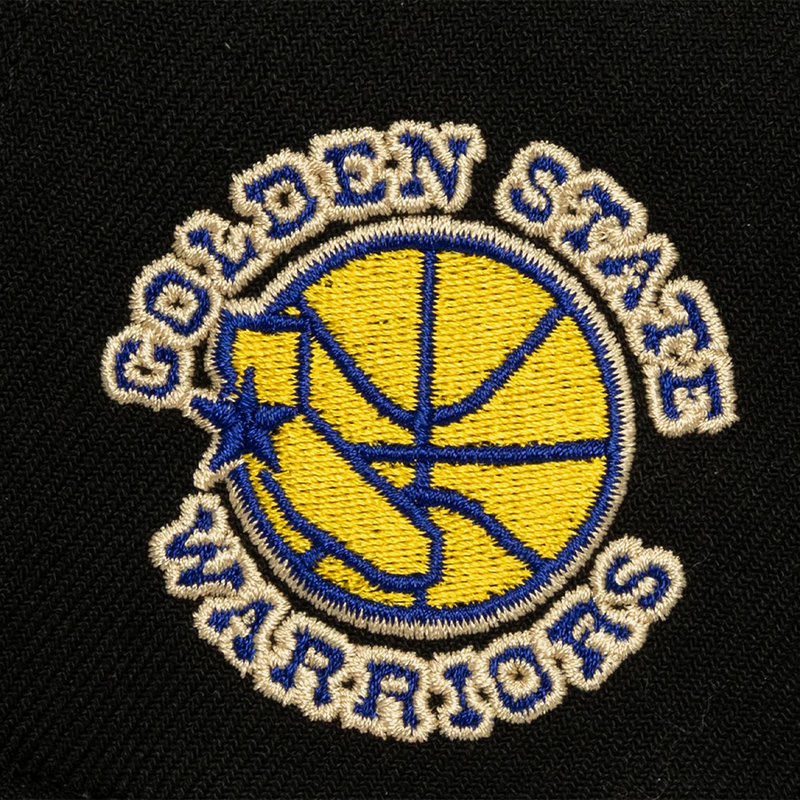 Warriors Cream Script Snapback, Mitchell & Ness Golden State Warriors Cream Script Snapback Hat side embroidery detail 