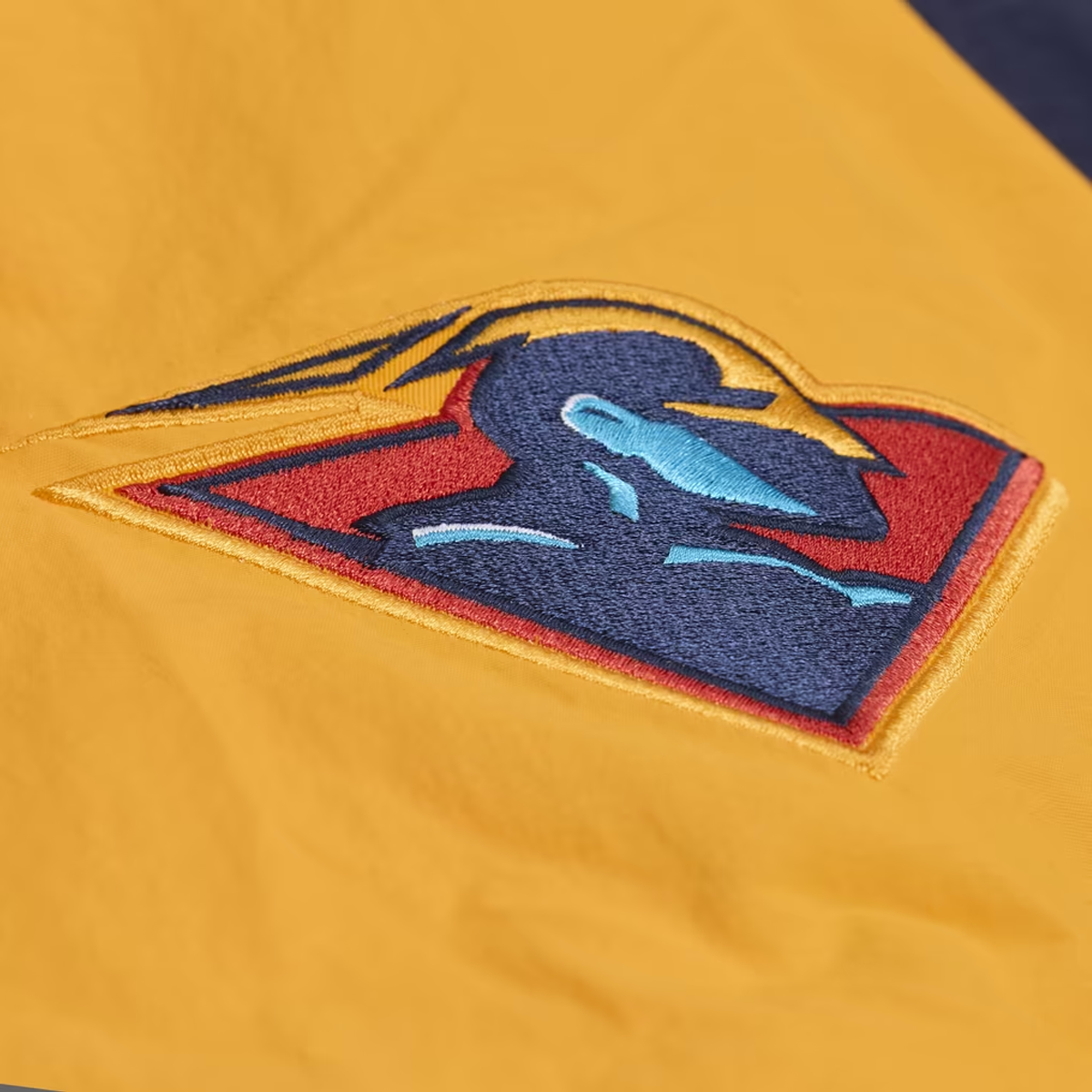 Warriors Vintage Logo Nylon Pullover alternate view
