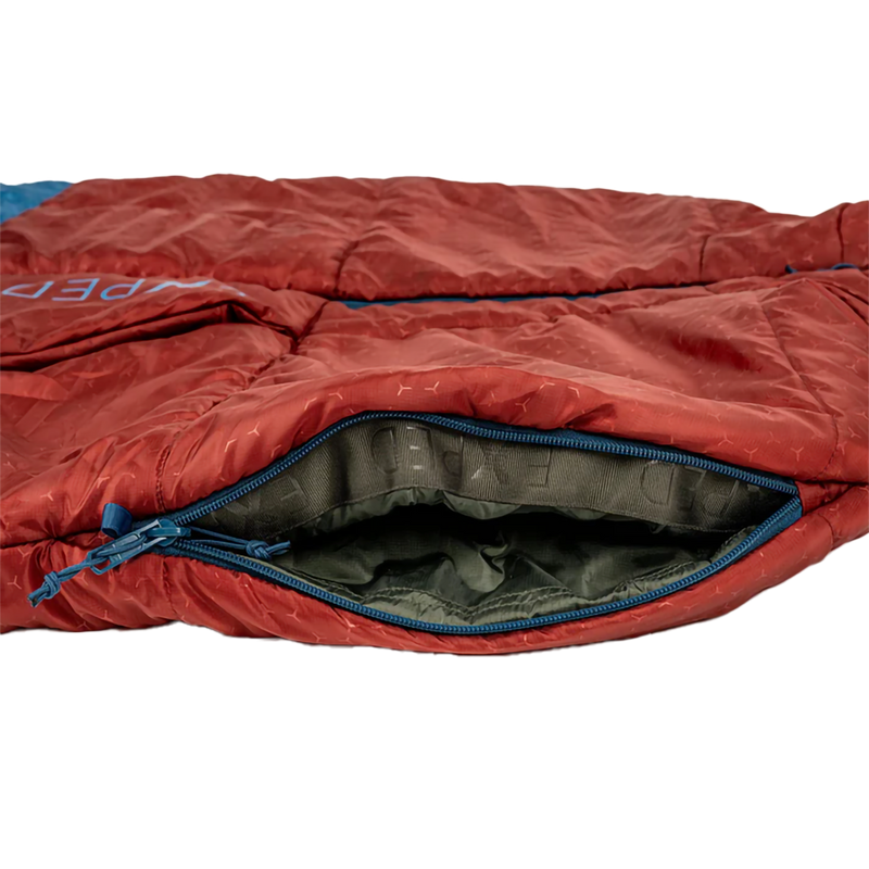 Dreamwalker, Exped Dreamwalker in Burgundy arm side zipper