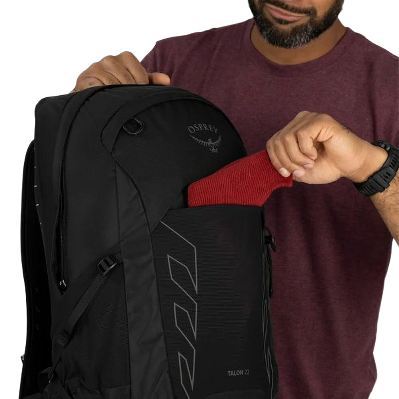 Talon 22, Osprey Talon 22 front pocket