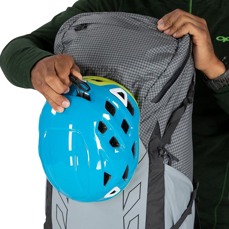 Talon Pro 30, Osprey Talon Pro 30 in Silver Lining helmet strap