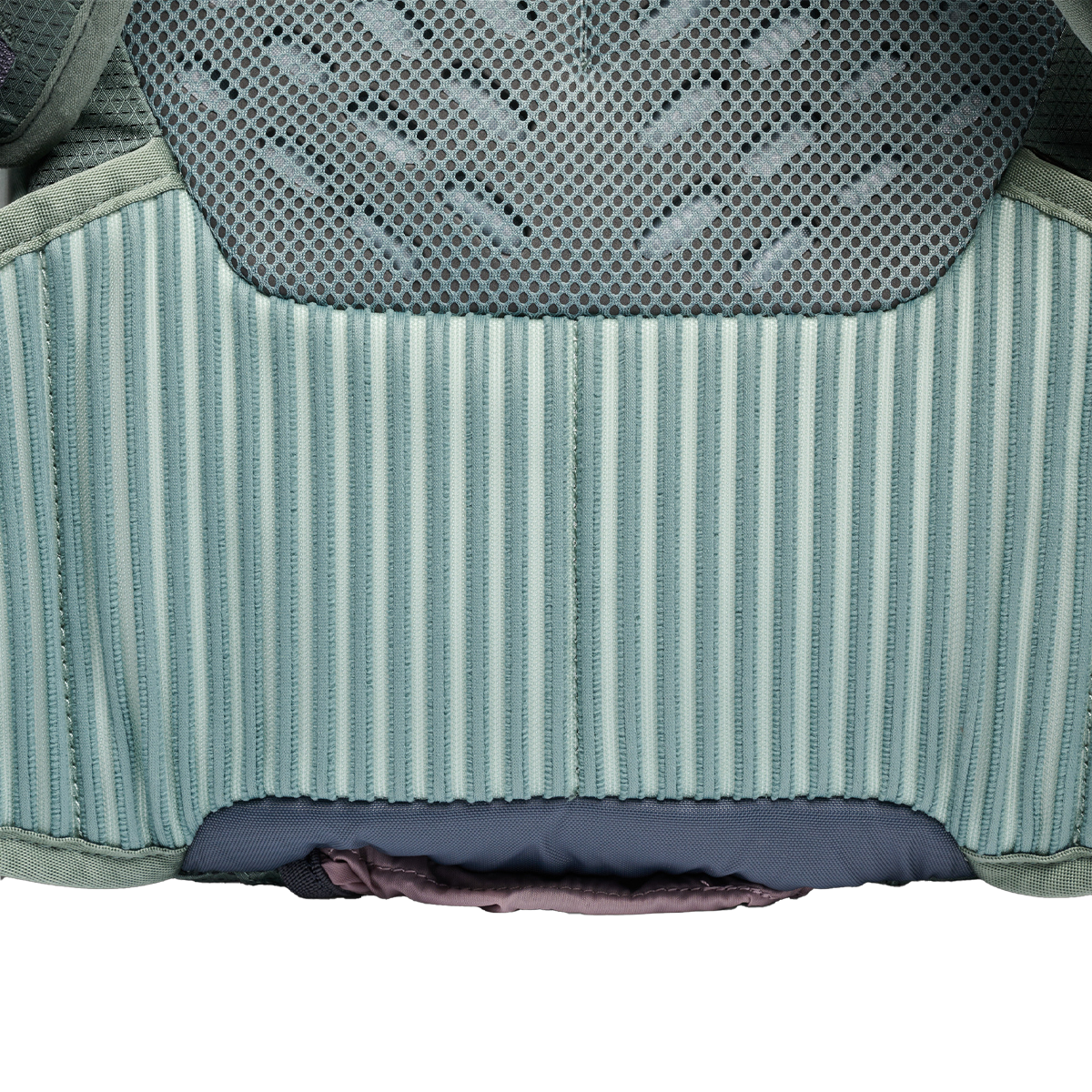 Trail Vista 20 Backpack alternate view