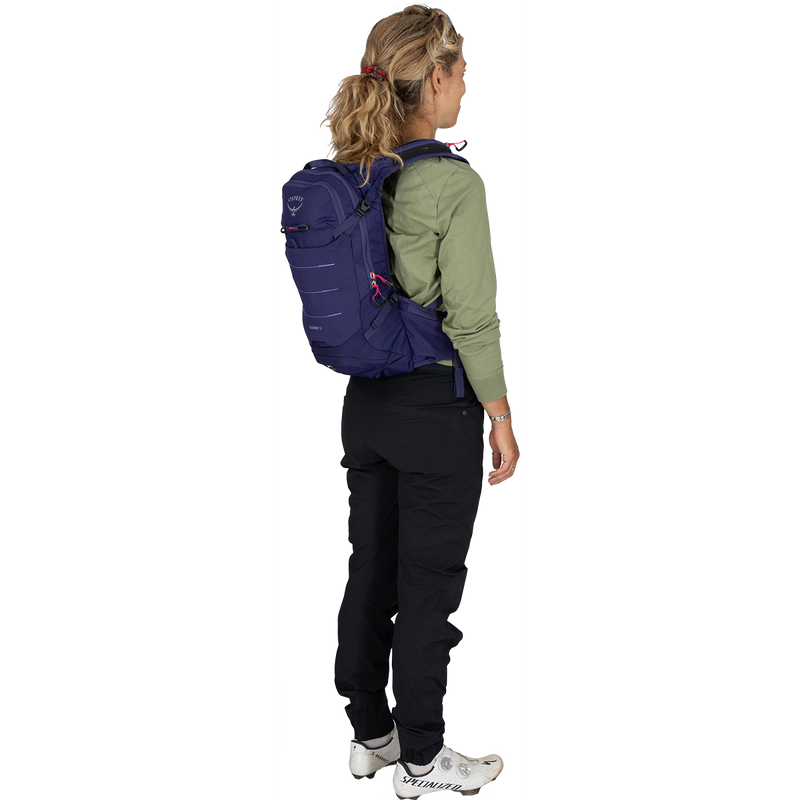 Women's Raven 10, Osprey Women's Raven 10 in Deep Fig on model back right