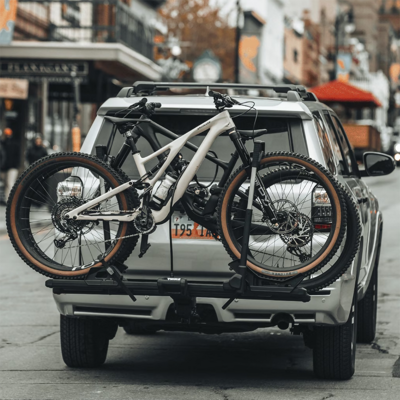 Verse 2 Bike 2", Thule Verse 2B 2" and 1.25" on vehicle with bikes loaded driving