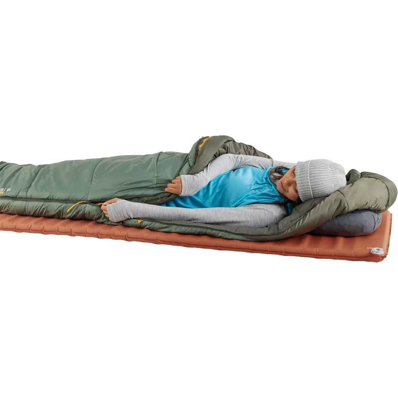Boab 15F Regular Wide, Sea to Summit Boab 15F in Laurel Wreath Green left side with model on pad