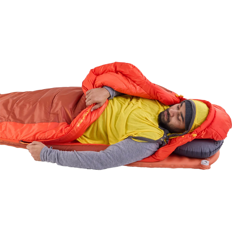 Hamelin 30F Long, Sea to Summit Hamelin 30F Long Picante Red with model unzipped