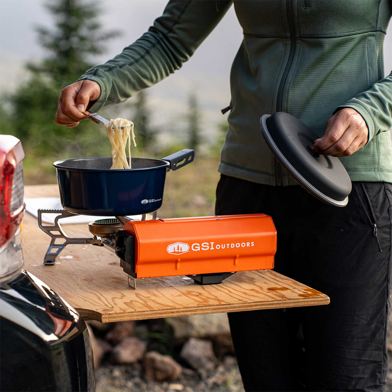 Selkirk 270 Butane Stove, GSI Outdoors Selkirk 270 Butane Stove with model cooking