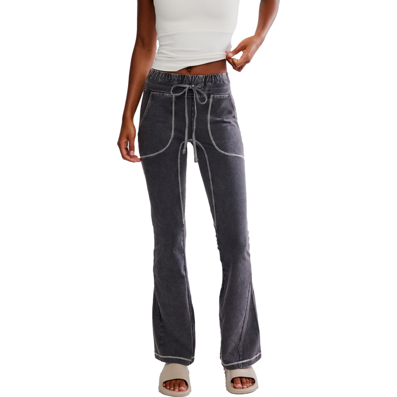 Women's New Flow Flare Legging, Featured Image